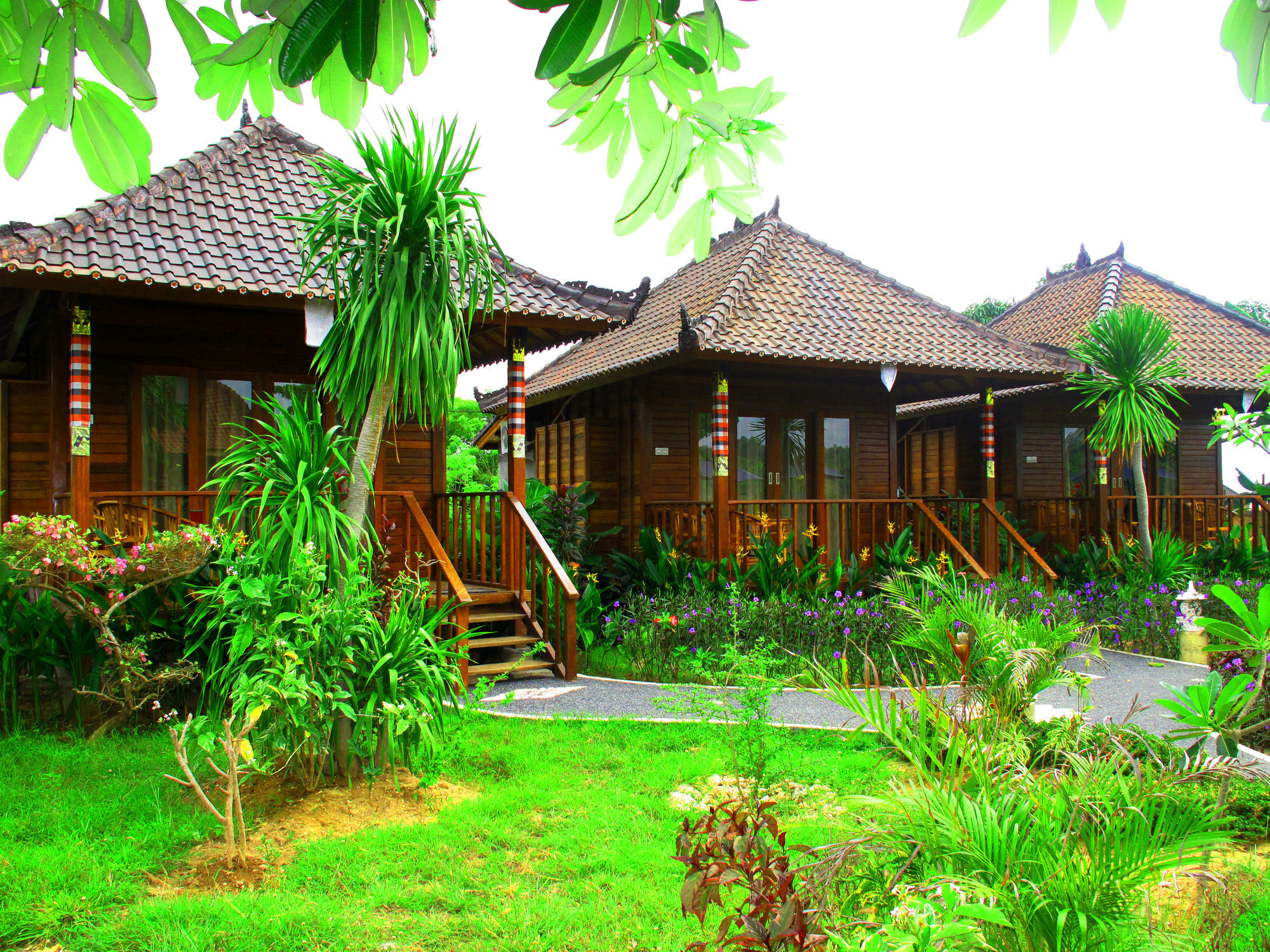 Dmas Huts Lembongan Hotel Nusa Lembongan Kültér fotó